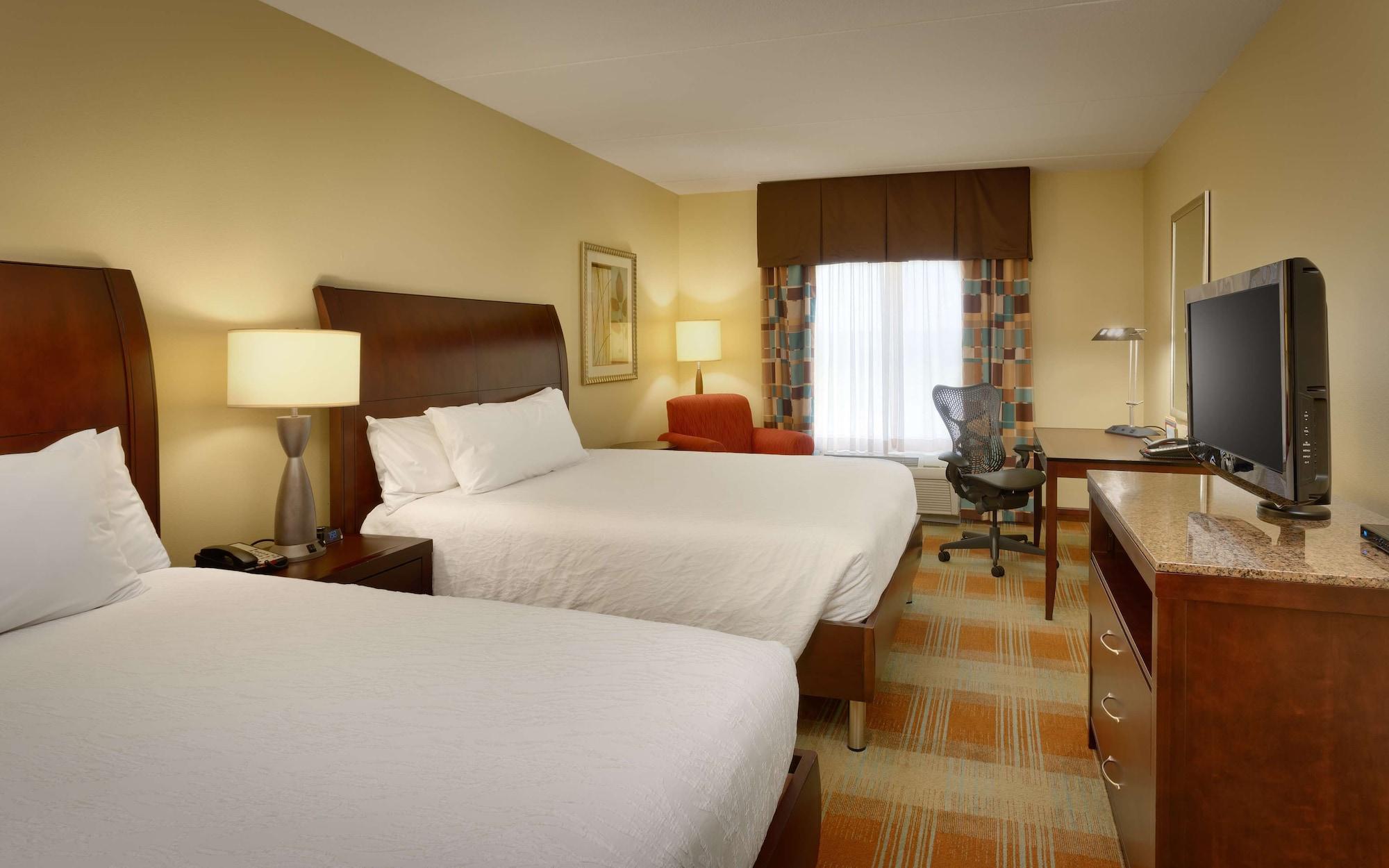 Hilton Garden Inn Clarksville Exterior photo