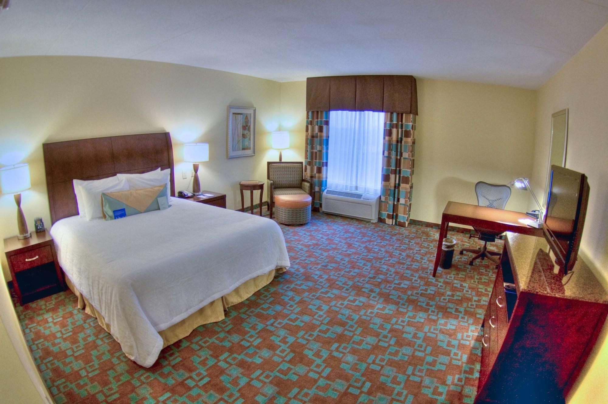 Hilton Garden Inn Clarksville Exterior photo