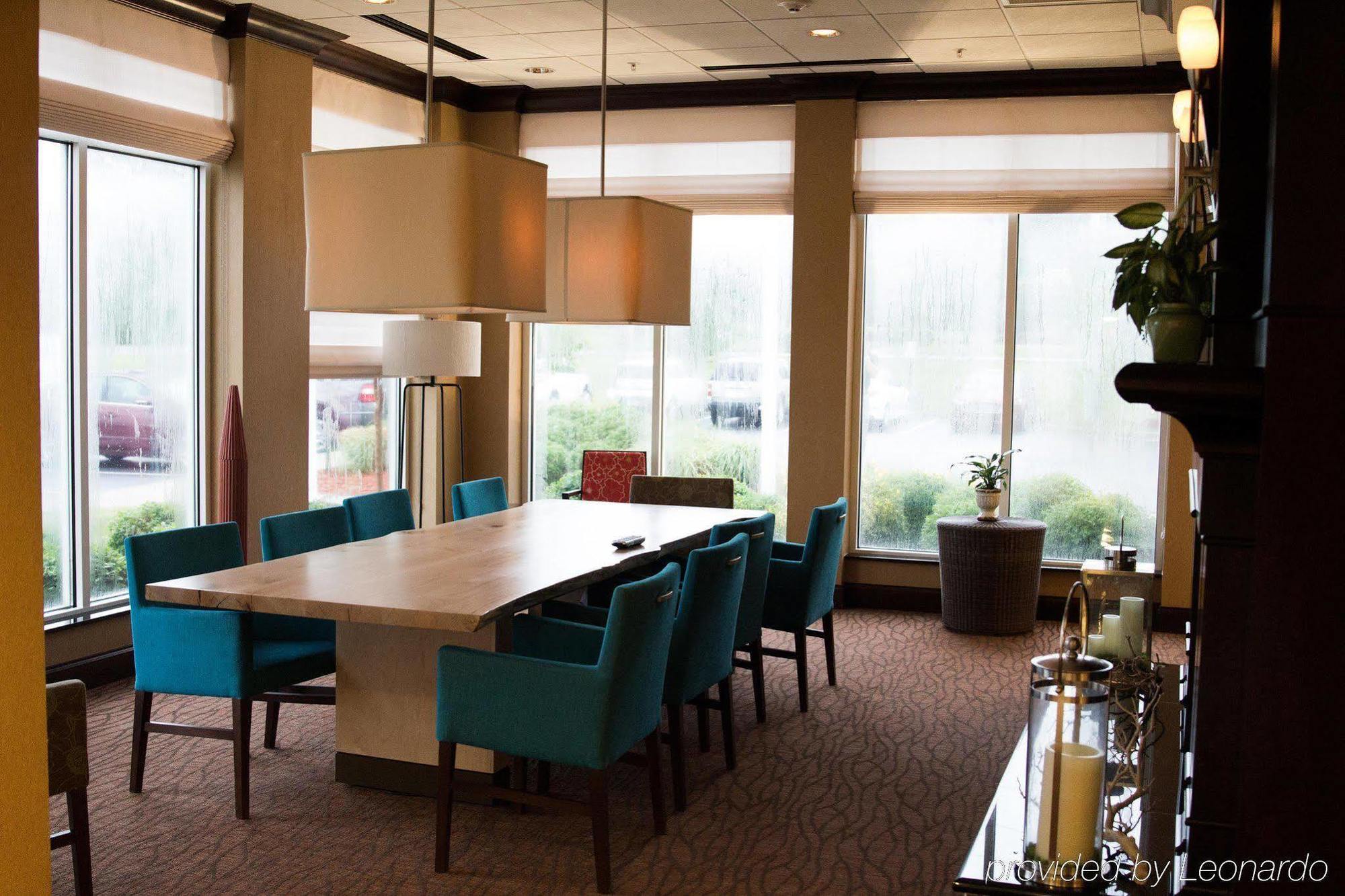Hilton Garden Inn Clarksville Exterior photo